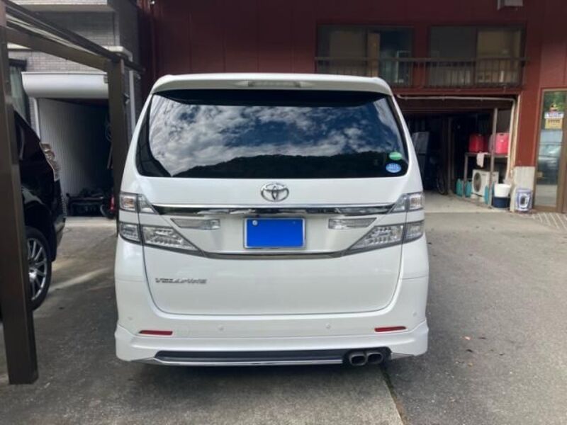 VELLFIRE