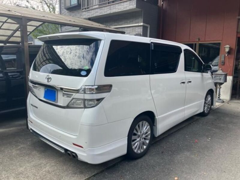 VELLFIRE