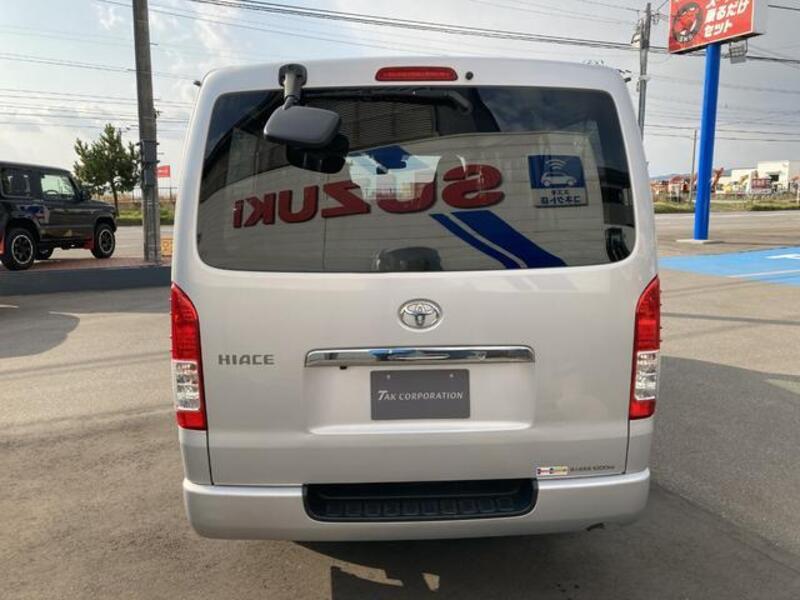 HIACE VAN