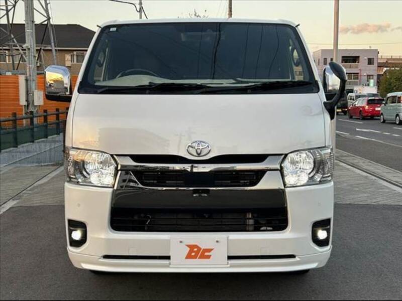 HIACE VAN