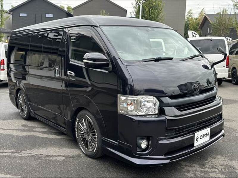 HIACE VAN