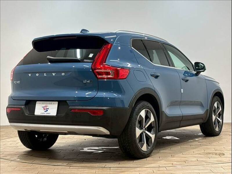XC40