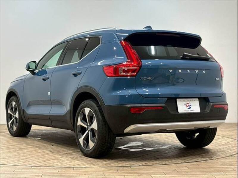XC40