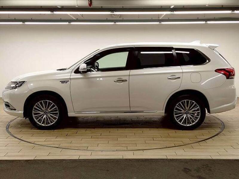 OUTLANDER PHEV
