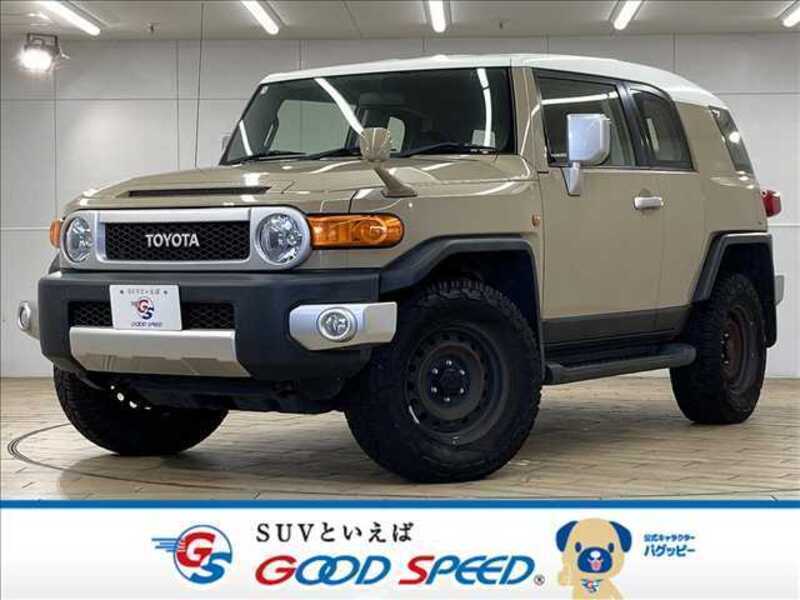 TOYOTA FJ CRUISER