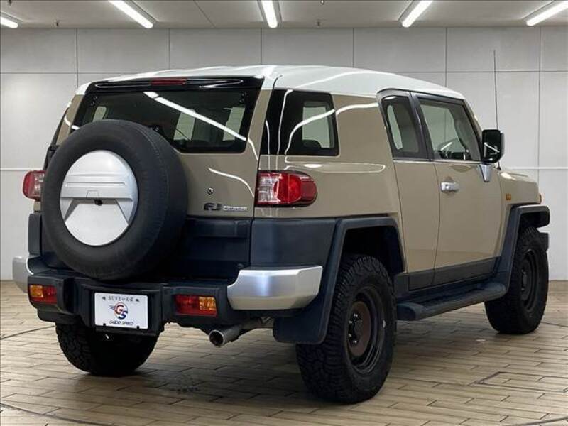FJ CRUISER