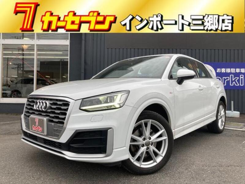 AUDI Q2