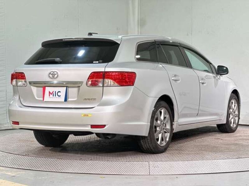 AVENSIS WAGON