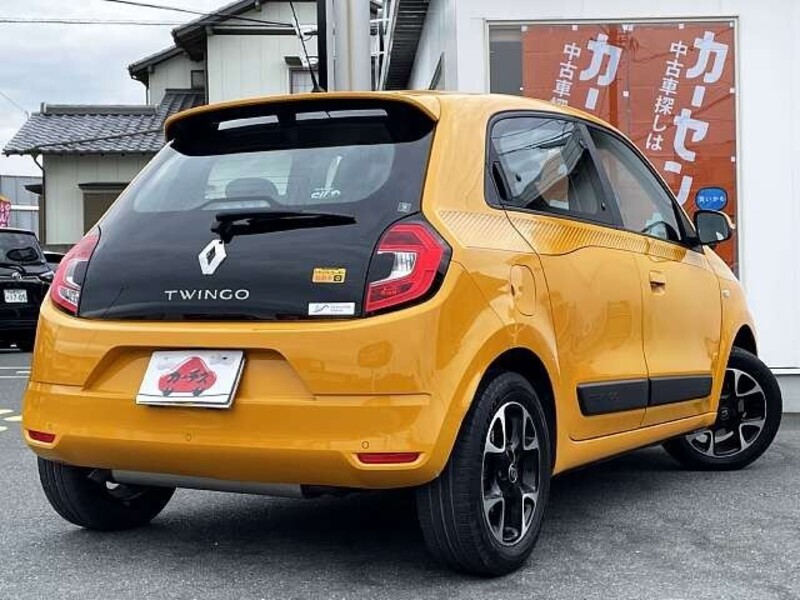 TWINGO