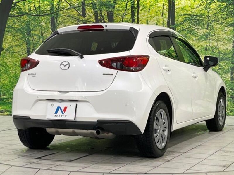 MAZDA2