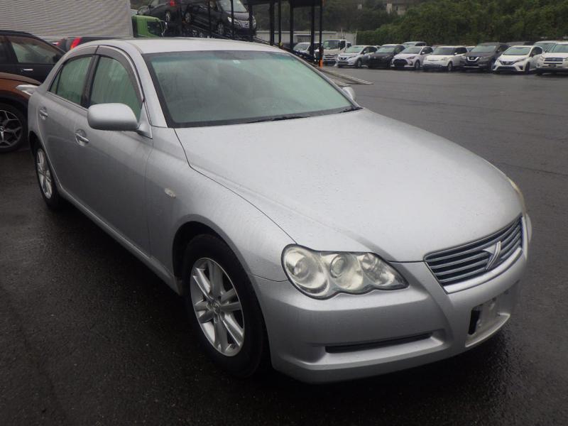 TOYOTA MARK X