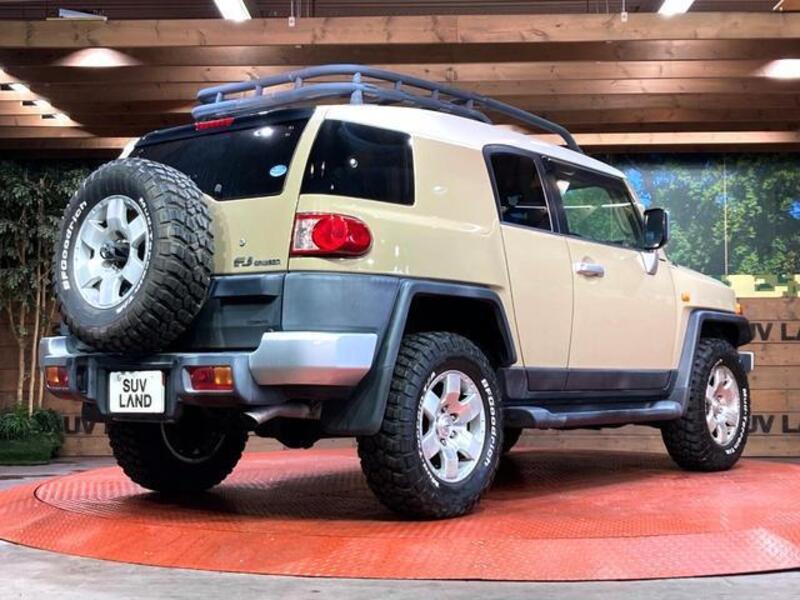 FJ CRUISER