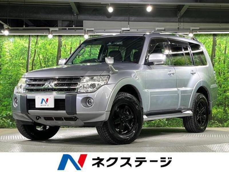 MITSUBISHI PAJERO