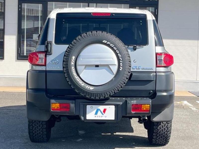 FJ CRUISER