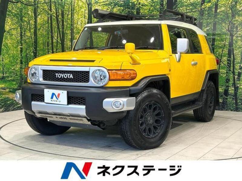 TOYOTA FJ CRUISER