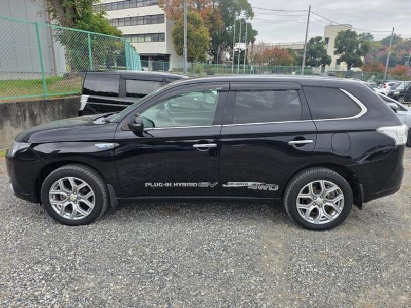 OUTLANDER PHEV
