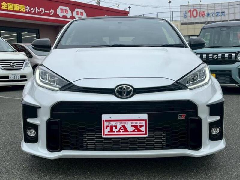 GR YARIS