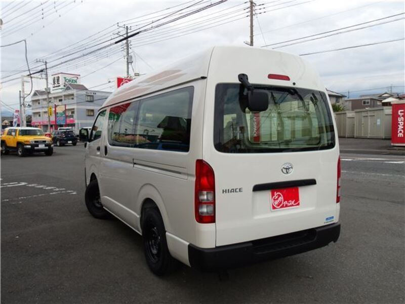 HIACE