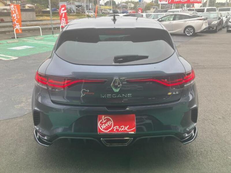 MEGANE