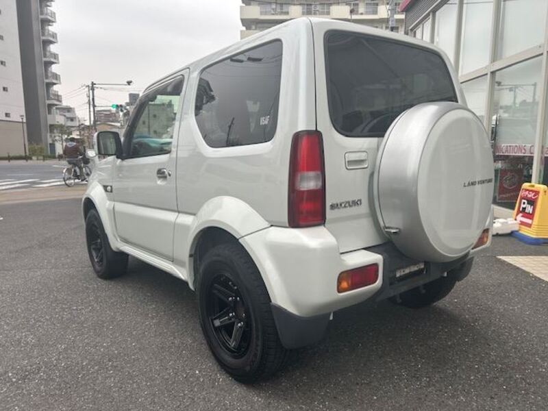 JIMNY SIERRA