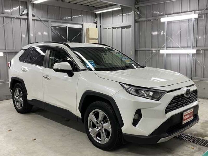 RAV4