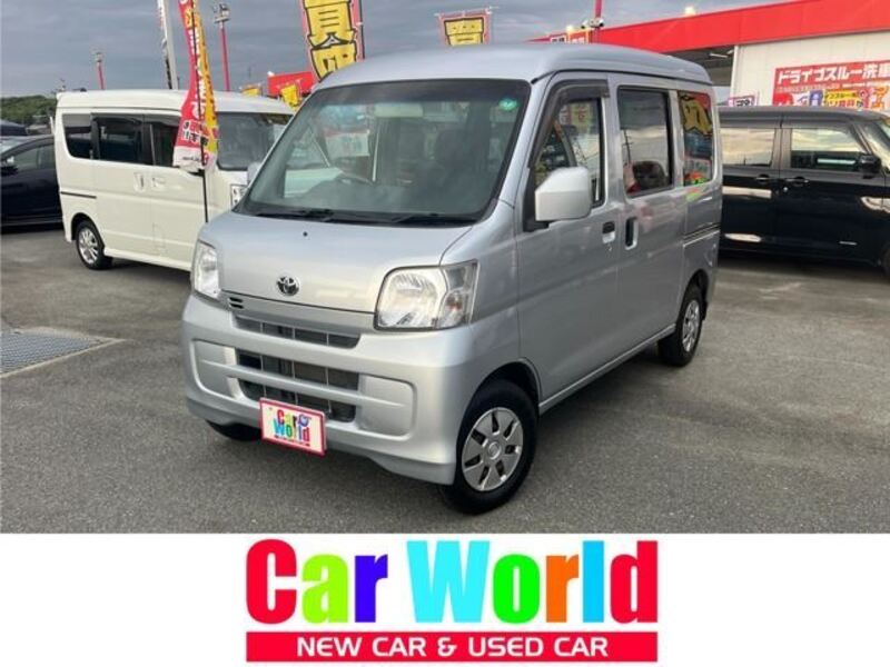 TOYOTA PIXIS VAN