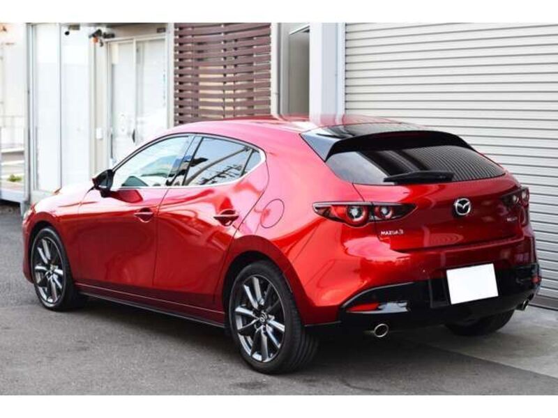 MAZDA3