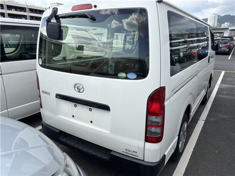 HIACE VAN