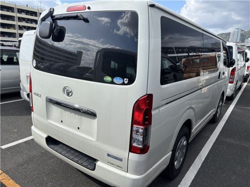 HIACE VAN