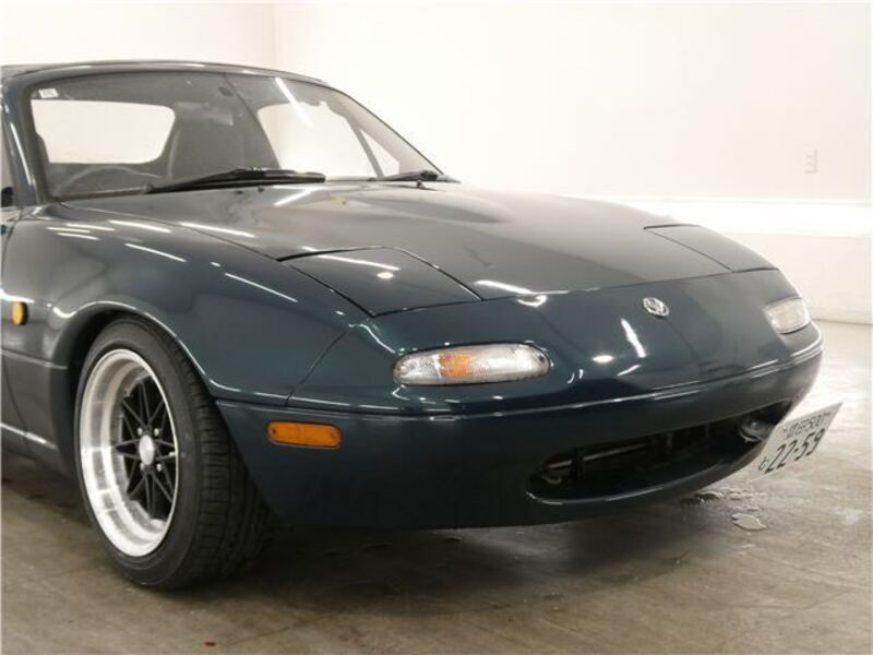 EUNOS ROADSTER