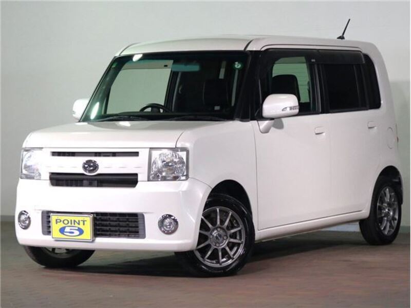 DAIHATSU MOVE CONTE