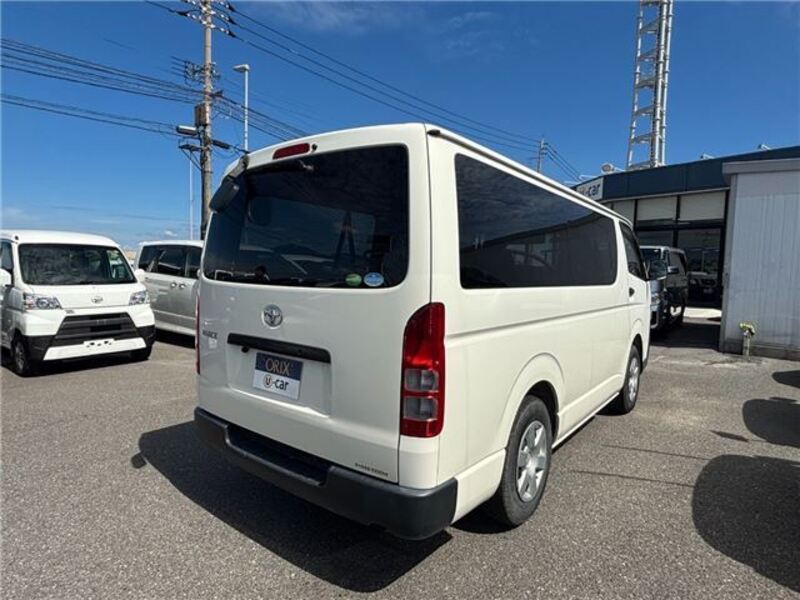 HIACE VAN