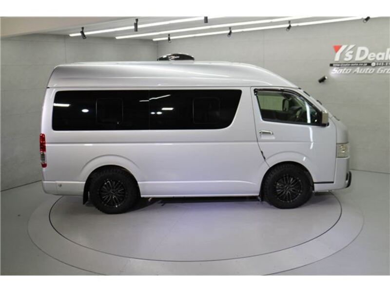 HIACE