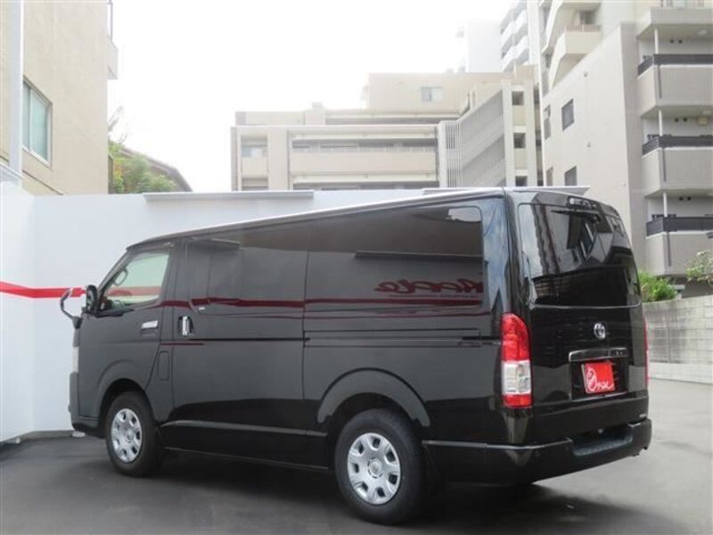 HIACE