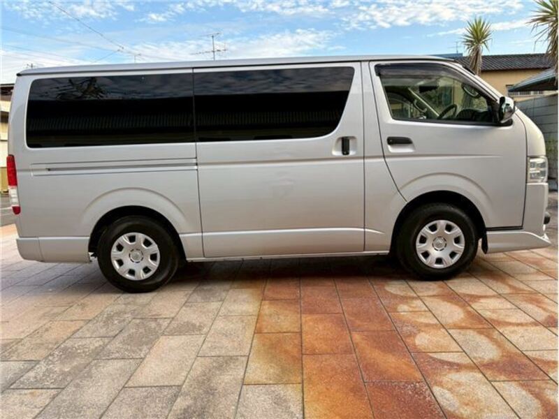 HIACE