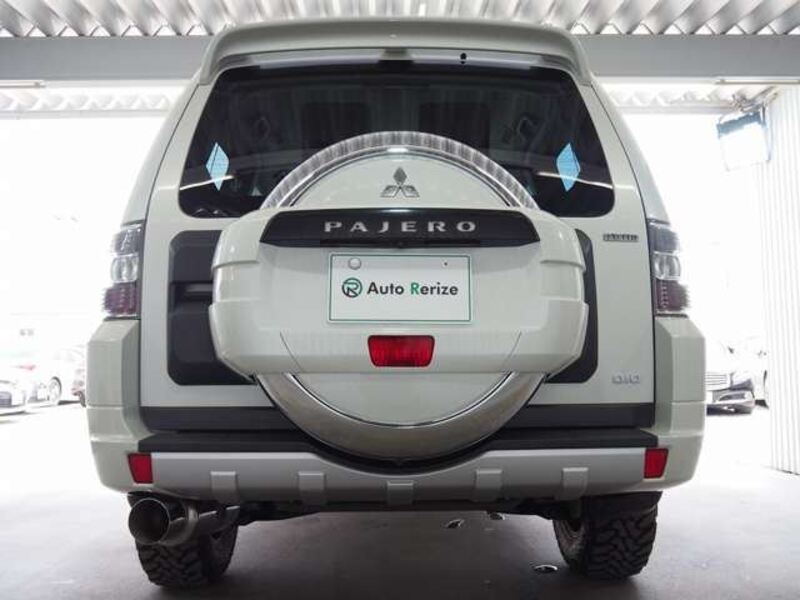 PAJERO