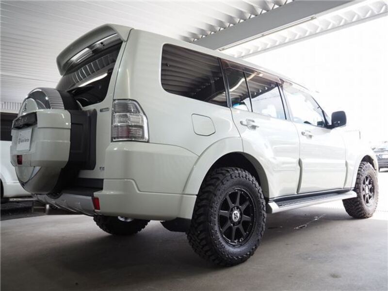 PAJERO
