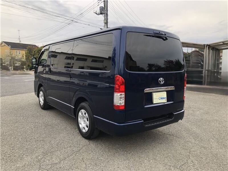HIACE VAN