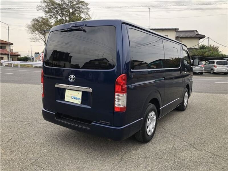 HIACE VAN