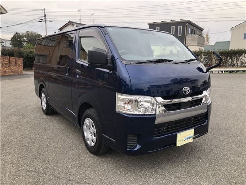 HIACE VAN