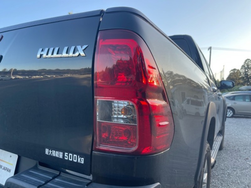 HILUX