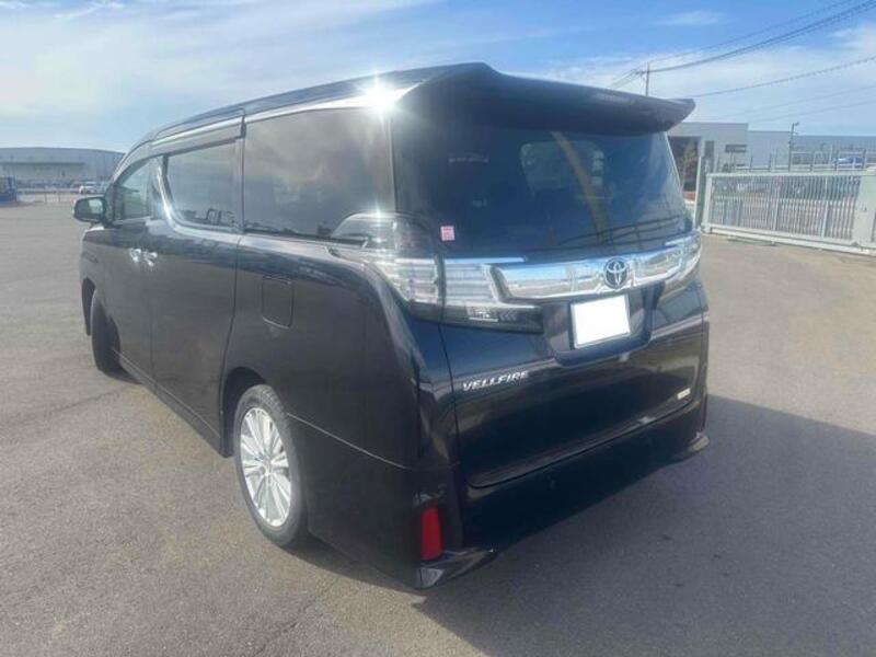 VELLFIRE