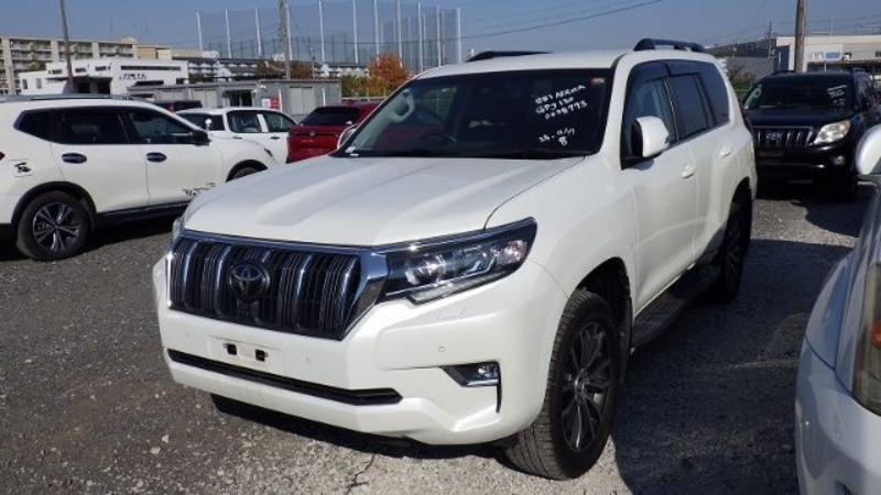 TOYOTA LAND CRUISER PRADO