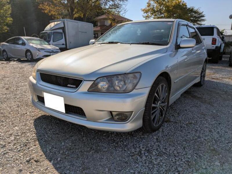 TOYOTA ALTEZZA