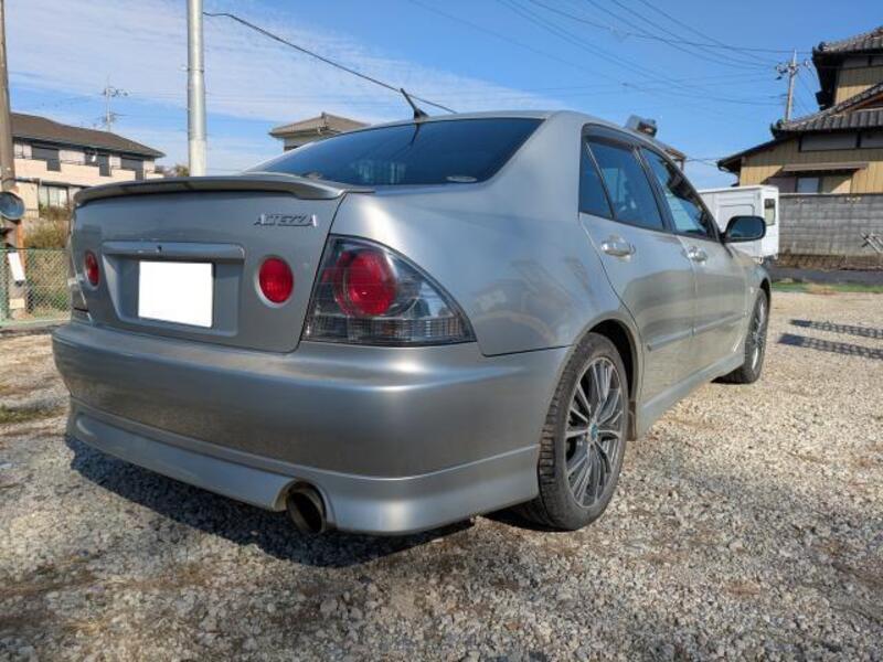 ALTEZZA