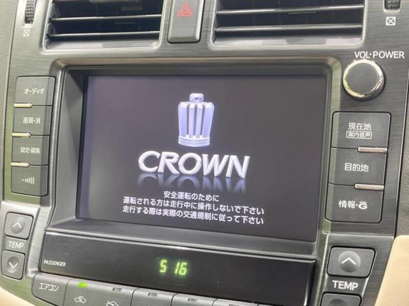 CROWN