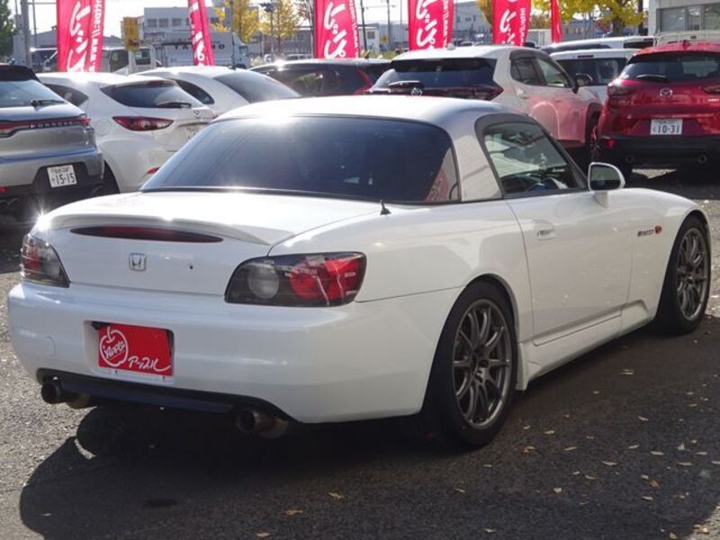S2000