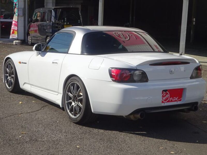 S2000