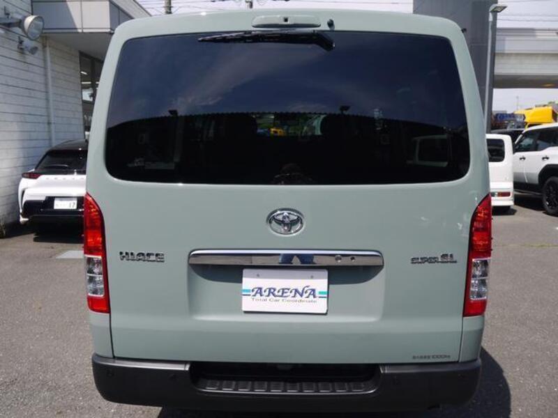 HIACE VAN