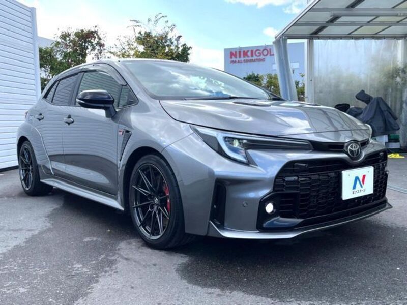 GR COROLLA